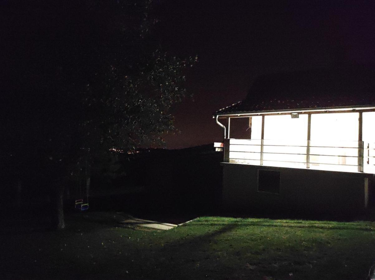 Vikend House Villa Ljig Exteriör bild